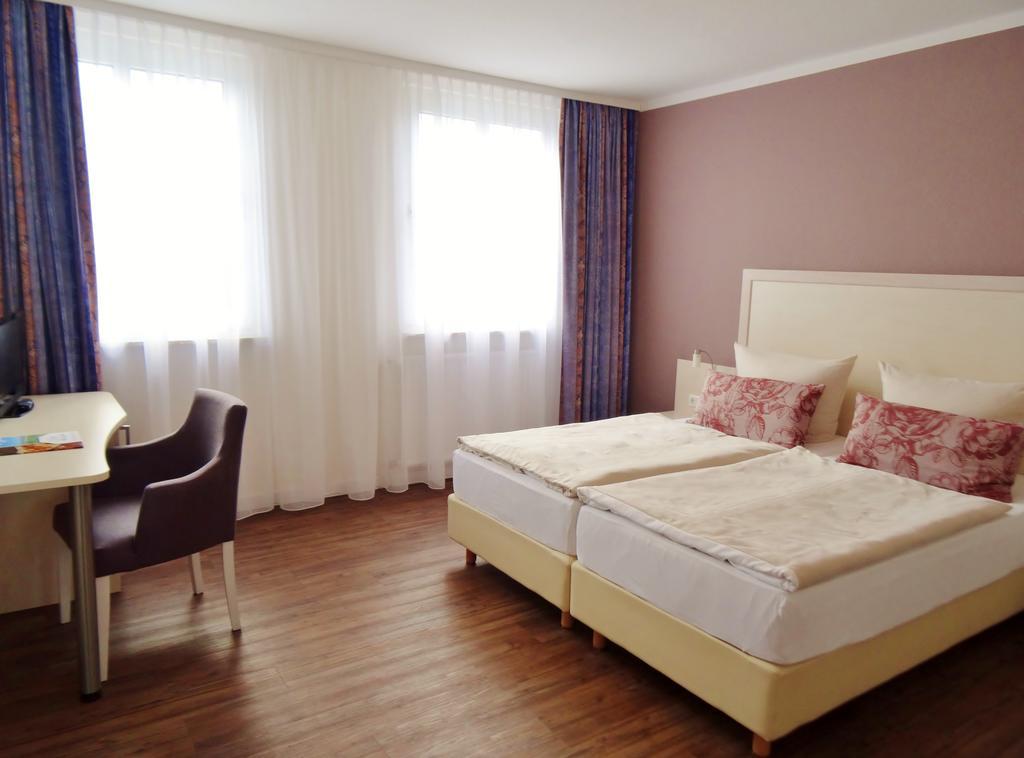 Landhotel Alte Schule - Hotel Garni Schillig Εξωτερικό φωτογραφία